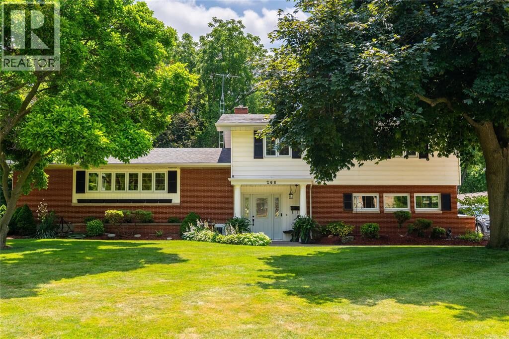 Property Photo:  268 Margaret Avenue  ON N8A 2A5 