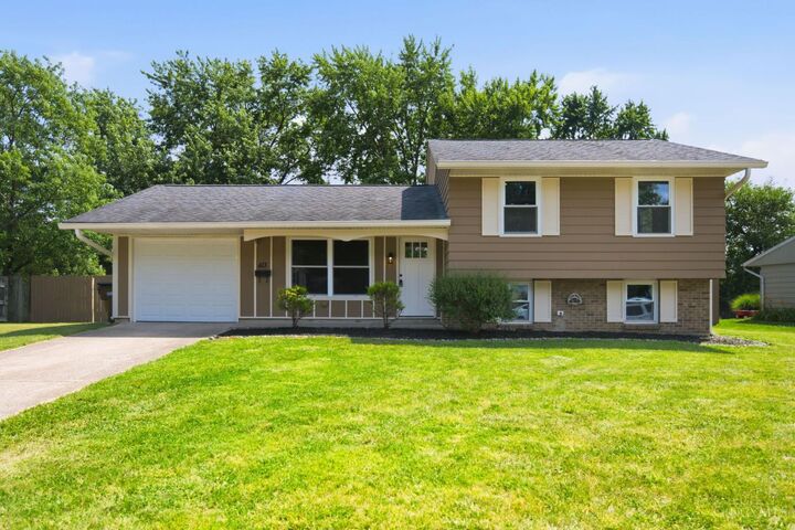 Property Photo:  413 Gregory Court  OH 45036 