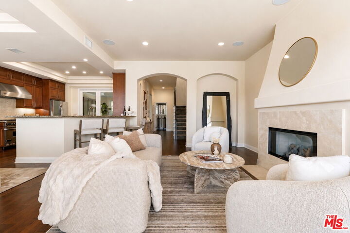 Property Photo:  23963 De Ville Way  CA 90265 