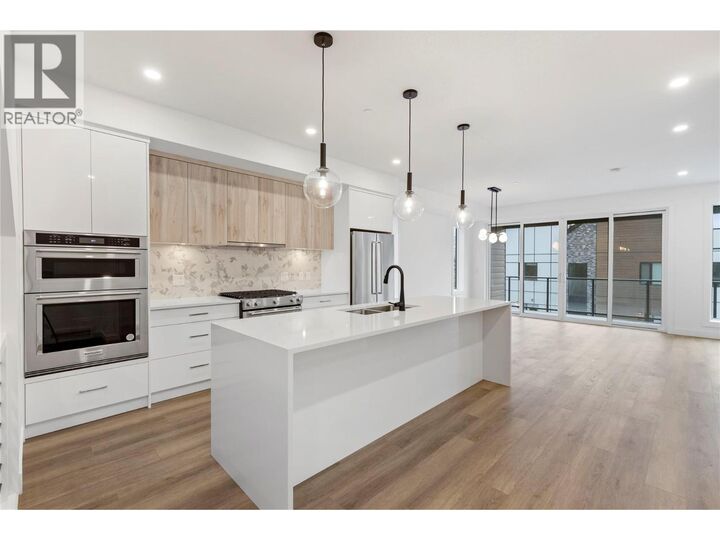 Property Photo:  2735 Shannon Lake Road 401  BC V4T 1V6 