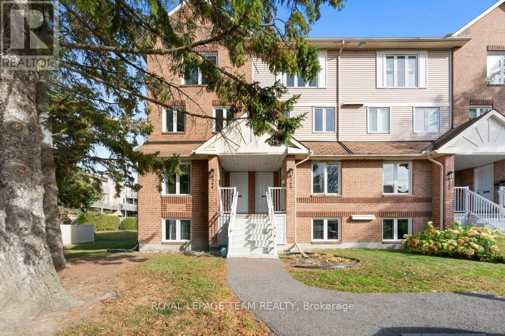 Property Photo:  6754 Jeanne D'Arc Boulevard North B  ON K1C 6E9 