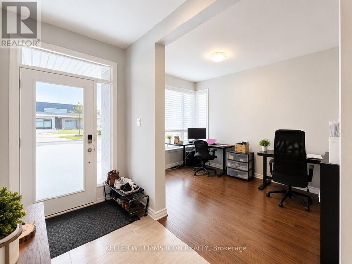 Property Photo:  916 Ralph Hennessy Avenue  ON K4M 1B2 