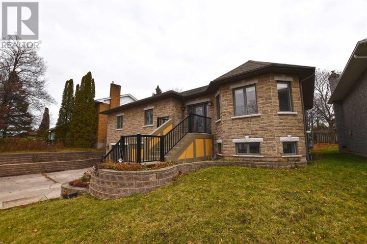 Property Photo: 562 Wilson St ON P6B 2L3