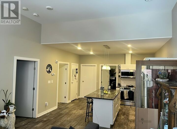 Property Photo: 1216 96 High St ON P7A 5R3