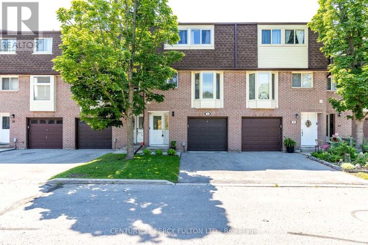Property Photo: 350 Camelot Court 38 ON L1G 6P7
