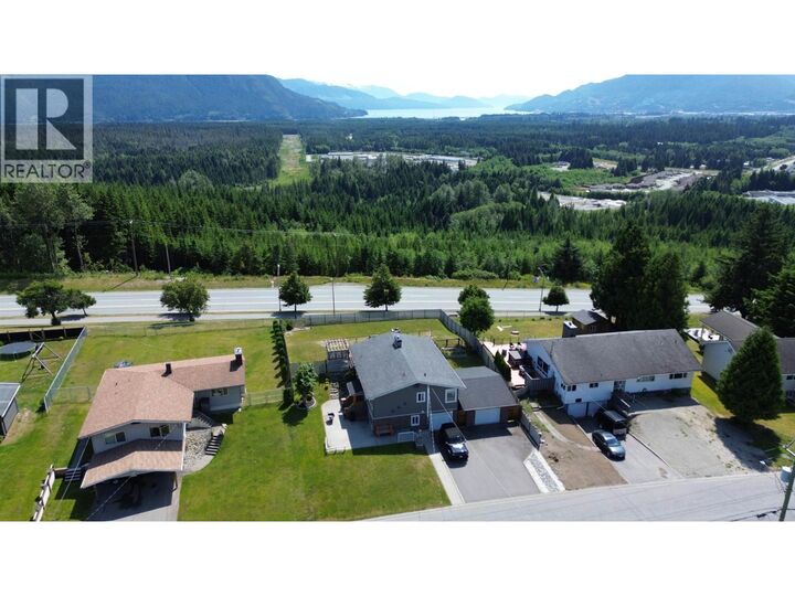 Property Photo: 1457 Albatross Avenue BC V8C 1P9