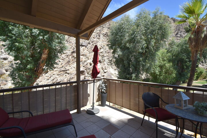 Property Photo:  78250 Cortez Lane 136  CA 92210 