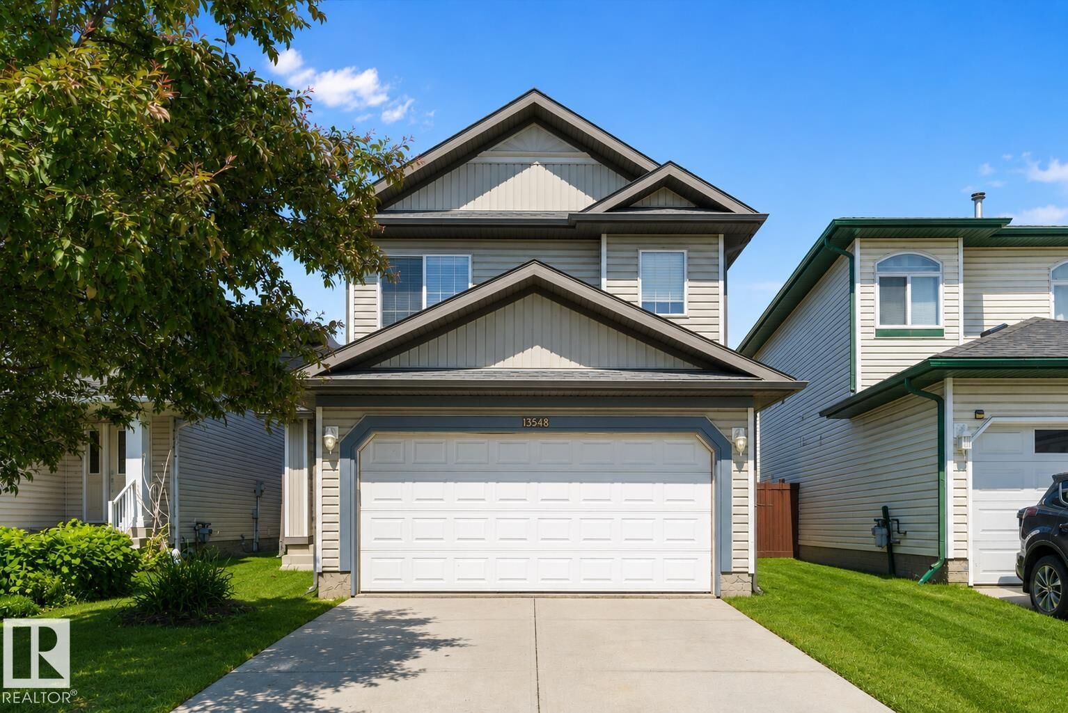Property Photo:  13540 141 Avenue NW  AB T6V 1W7 