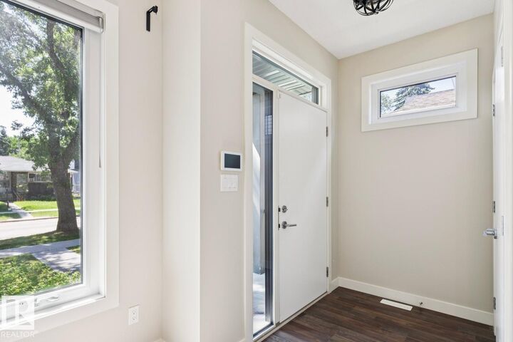 Property Photo:  10620 65 Avenue NW 3  AB T6H 1V4 