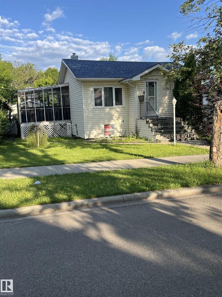 Property Photo: 11938 70 NW AB T5B 1T9