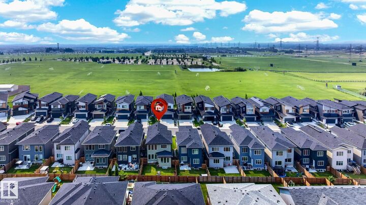 Property Photo:  423 42 Street SW  AB T6X 2L4 
