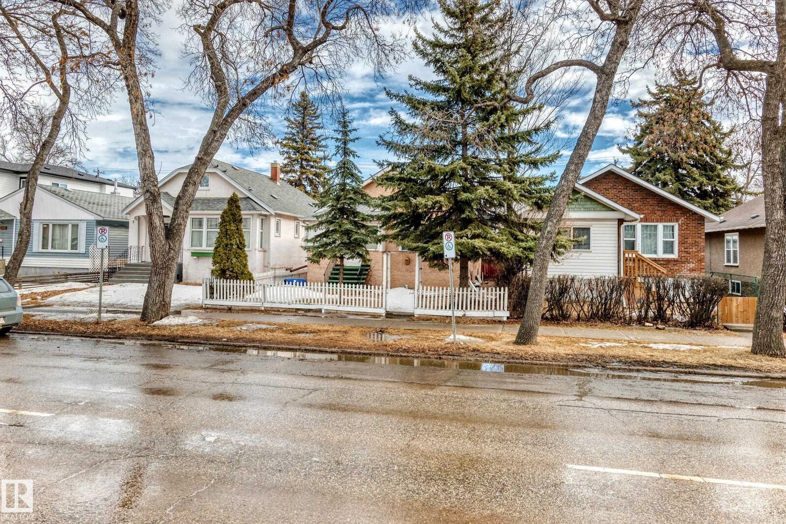 Property Photo: 11239 97 Street NW AB T5G 1X2