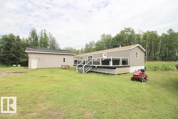 Property Photo:  61401 Range Road 465  AB T9N 2G3 