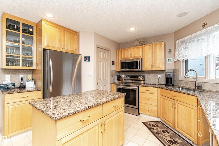 Property Photo: 146 Twin Brooks Cove NW AB T6J 6Y2