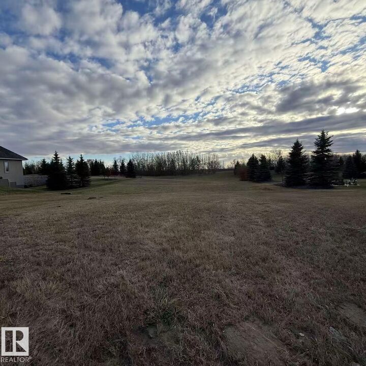 Property Photo:  25515 Twp Road 511 A 9  AB T7Y 1A8 