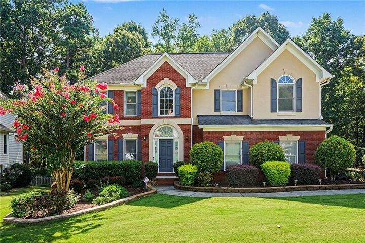 Property Photo:  2155 Blackhawk Trail  GA 30043 