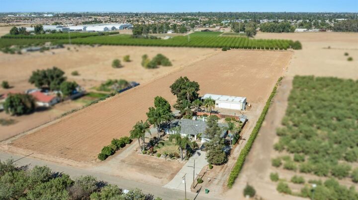Property Photo:  291 S Locan Avenue  CA 93737 
