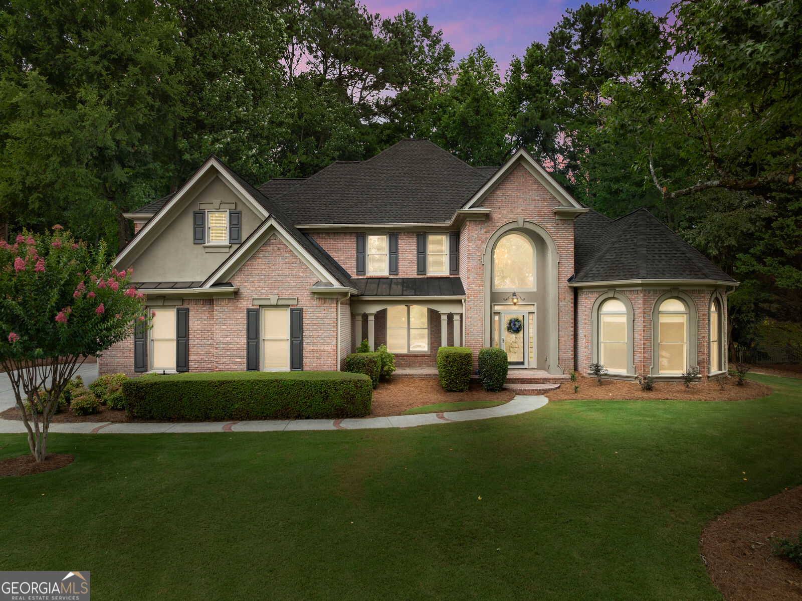 Property Photo:  7250 Scotshire Way  GA 30040 