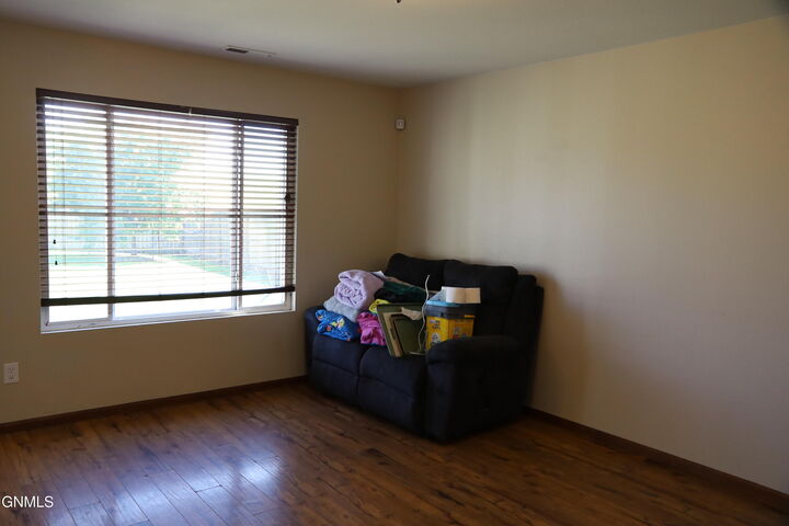 Property Photo:  4707 Impala Court NW  ND 58554 