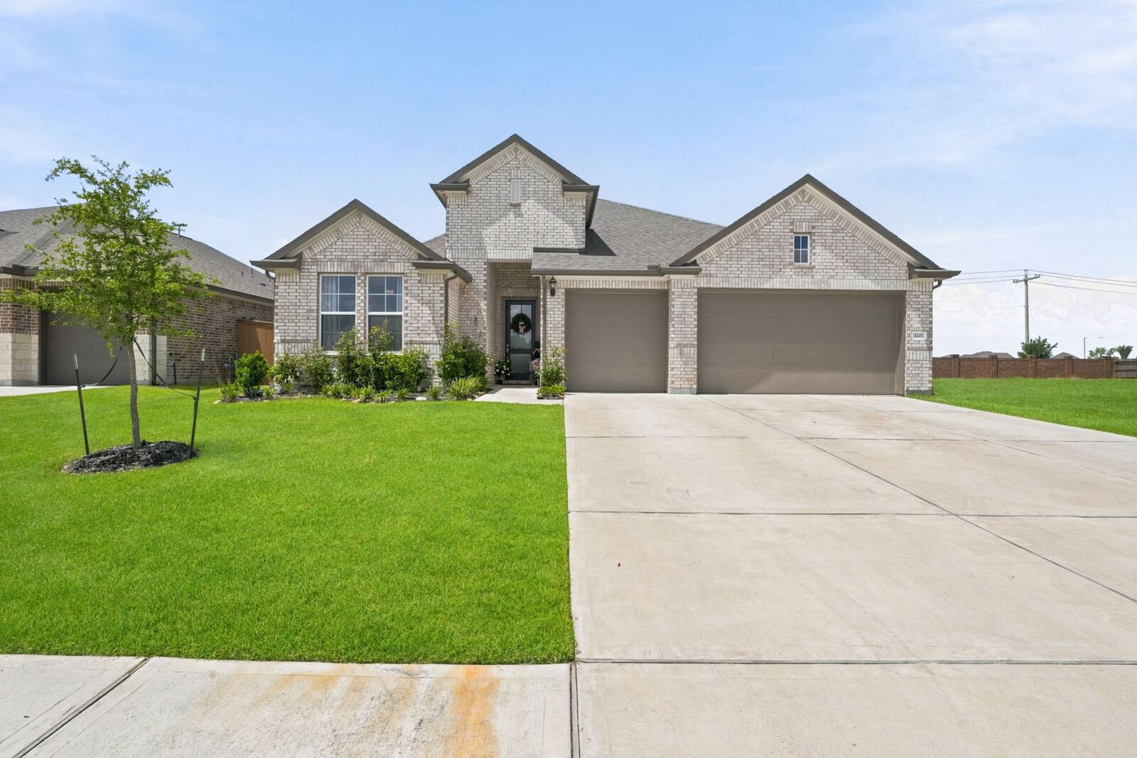 Property Photo:  3227 Hidden Mist Drive  TX 77510 