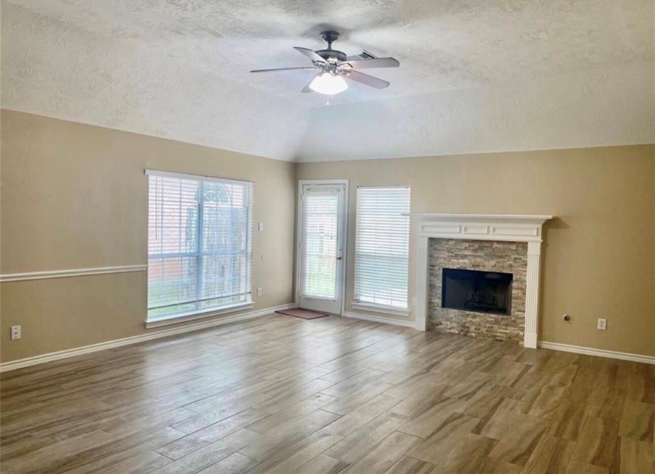 Property Photo:  5618 Indigo Trail  TX 77469 