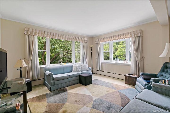 Property Photo: 17 Requa Street NY 10510