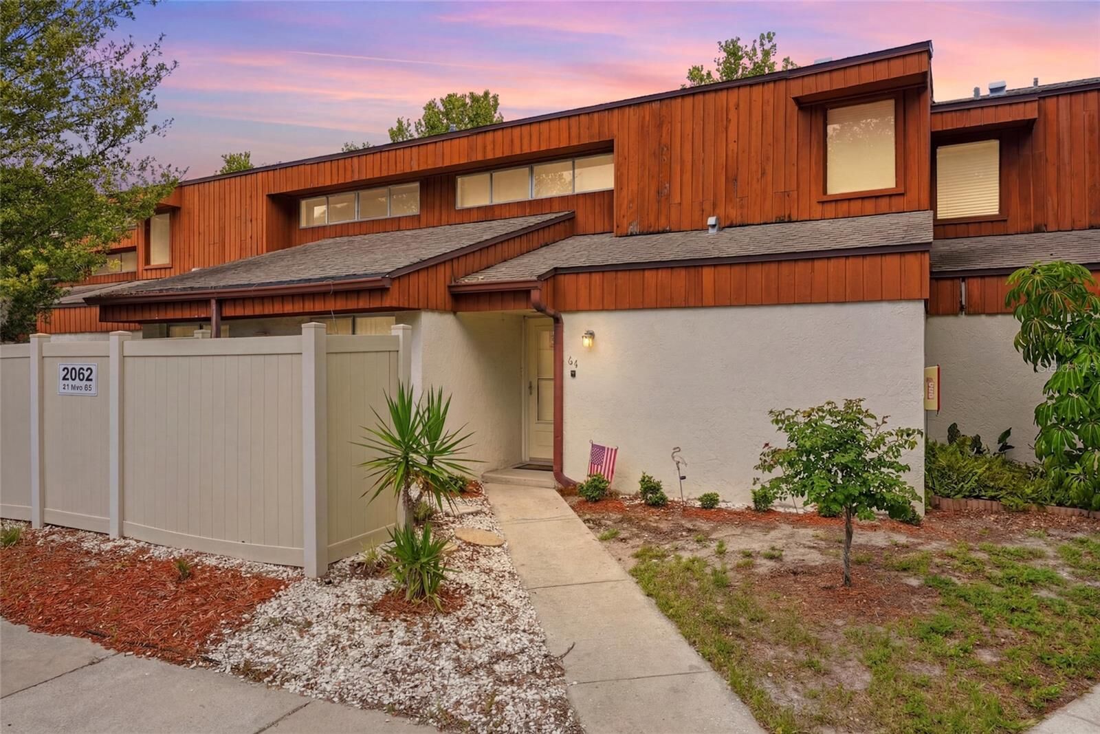 Property Photo: 2062 Sunset Point Road 64 FL 33765