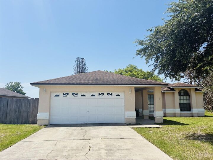 Property Photo: 2704 Kendall Avenue FL 34744