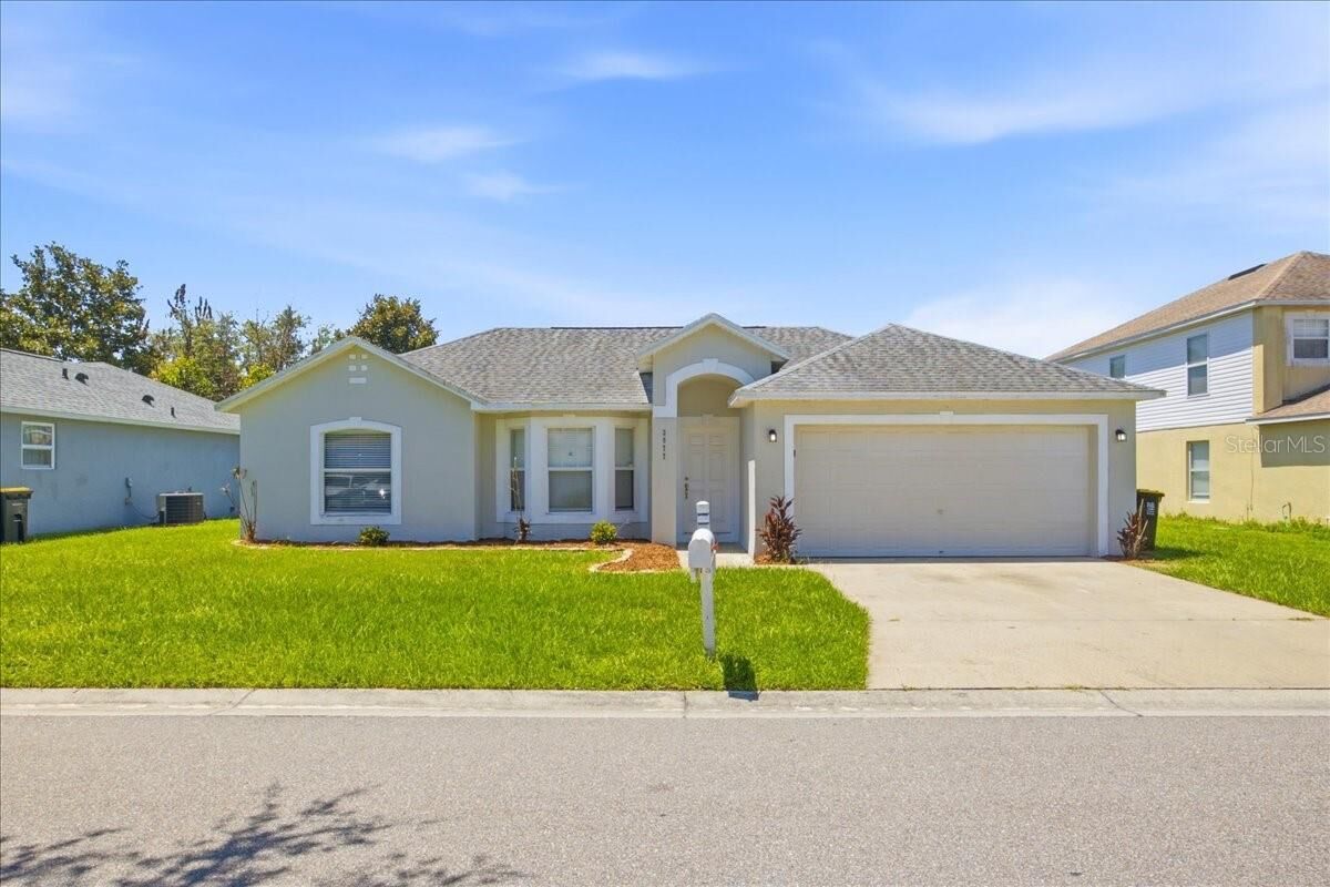Property Photo: 3977 Warbler Drive FL 33880