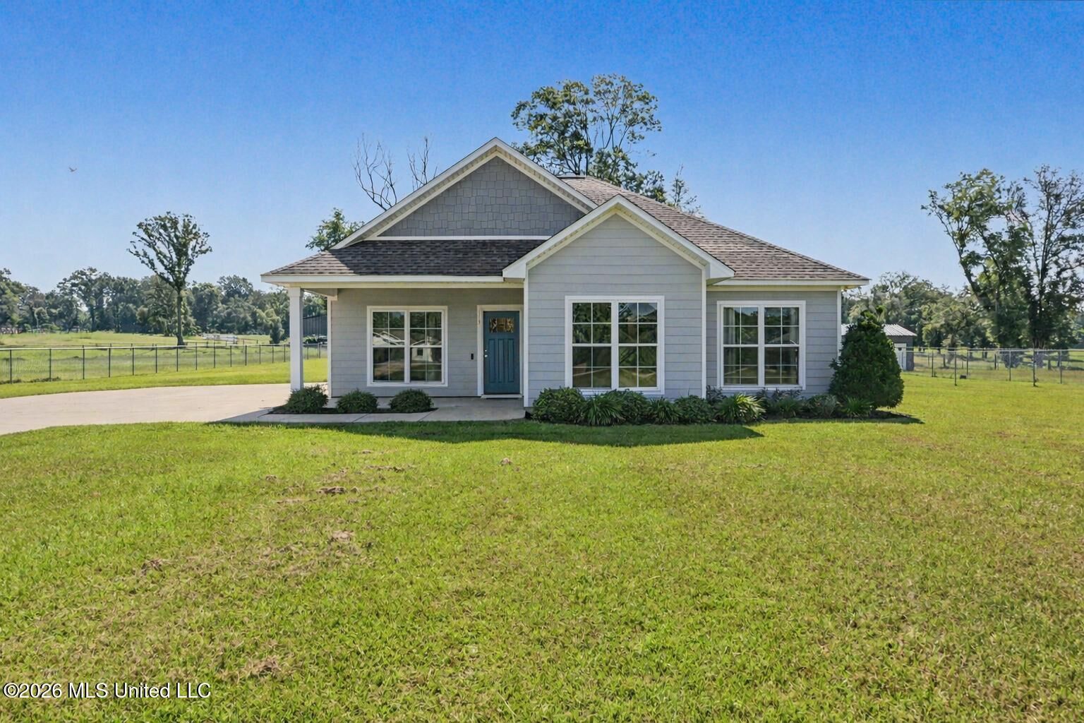Property Photo: 119 Water Oak Drive MS 39452