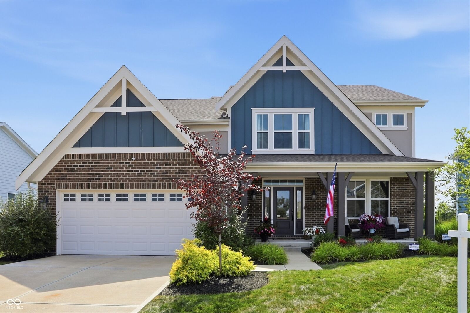 Property Photo: 976 Pond View Drive IN 46140