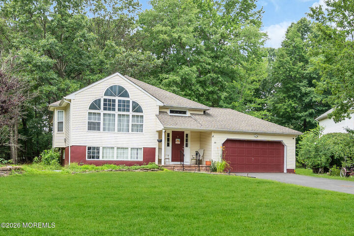 Property Photo:  20 Elana Drive  NJ 08527 