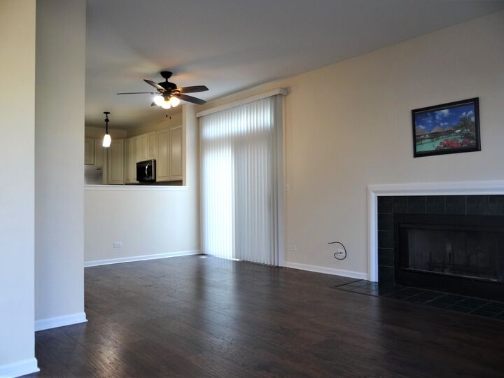 Property Photo: 2818 Alameda Court 2818 IL 60564