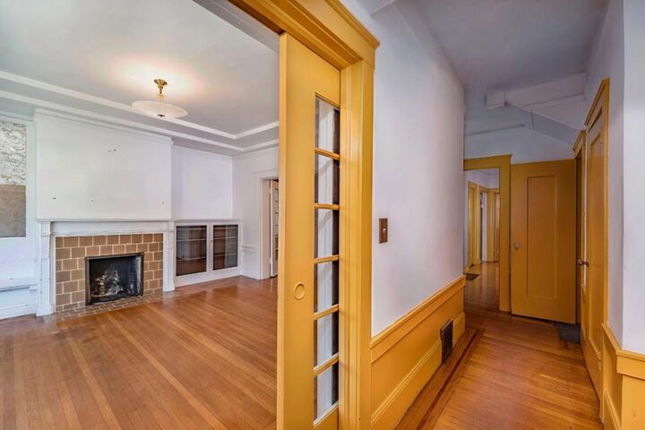Property Photo: Collins Street CA 94118