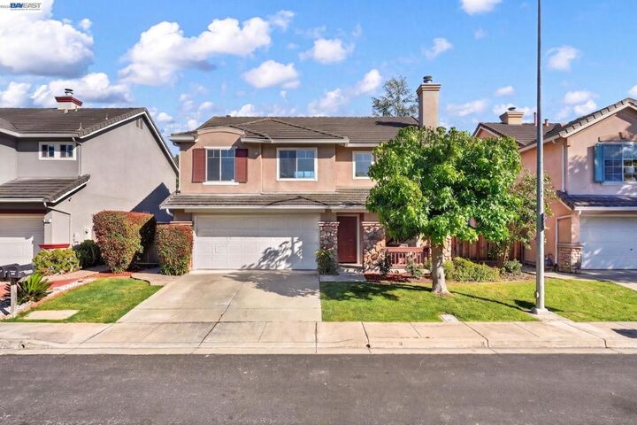 Property Photo:  914 Arrowtail Ter  CA 94536 