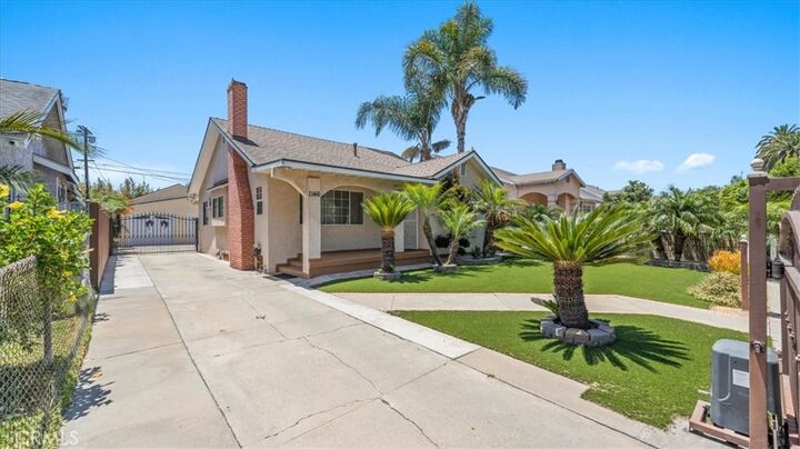 Property Photo: 1146 W 74th Street CA 90044