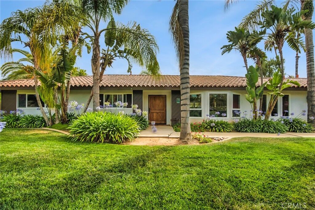 Property Photo:  1920 Gratton Street  CA 92504 