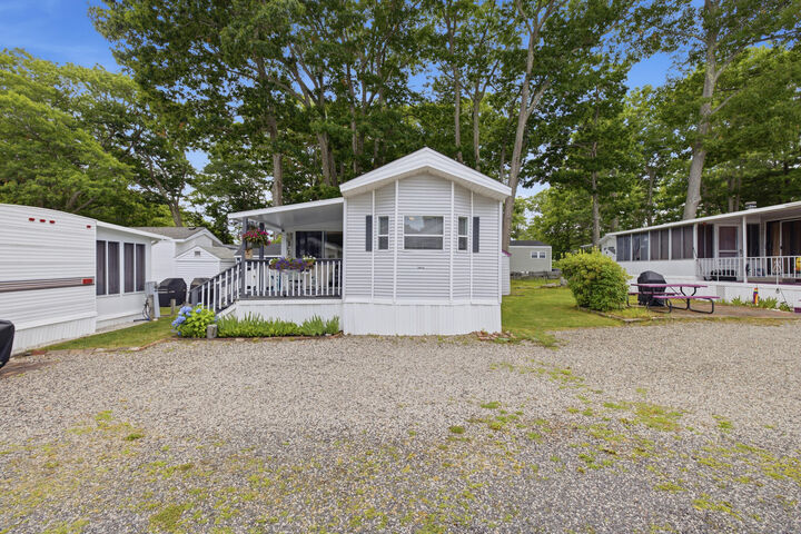 Property Photo: 9 Bourne Avenue A5 ME 04090