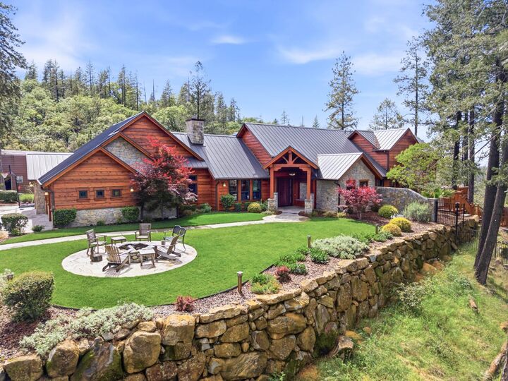 Property Photo: 3942 Bear Canyon Court CA 95722