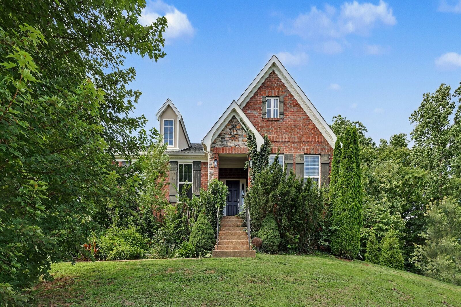 Property Photo:  7204 Affirmed Ct  TN 37062 