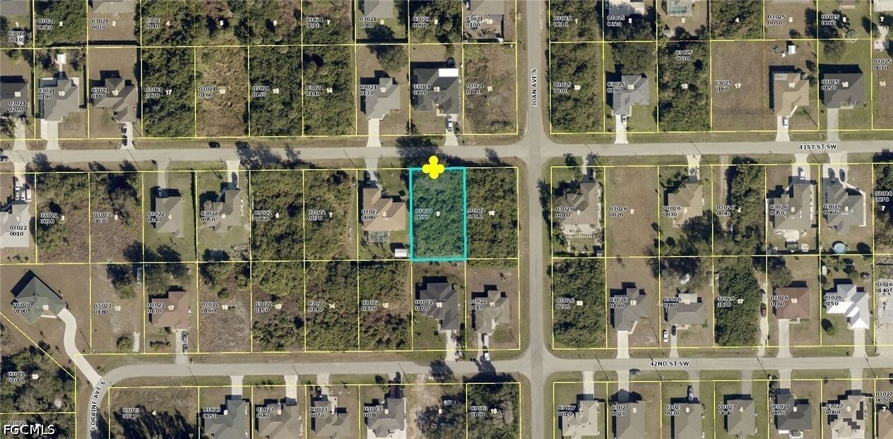 Property Photo: 3003 41st Street SW FL 33976