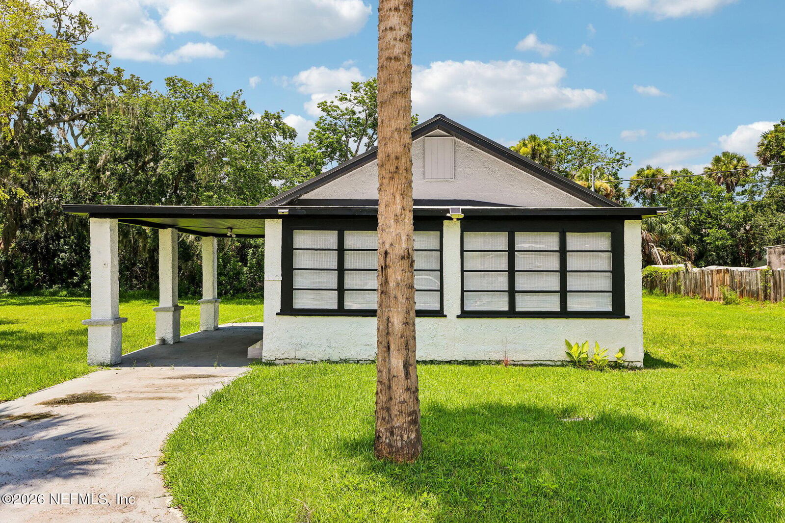 Property Photo:  134 Knight Place  FL 32114 
