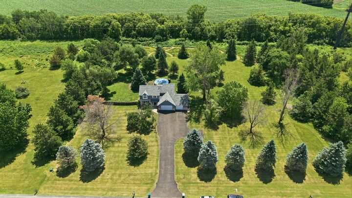Property Photo:  591 Spurline Circle  WI 54016 