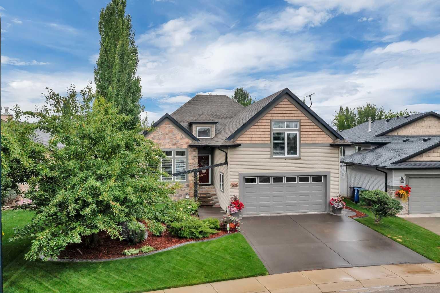 Property Photo:  509 Wishart Street  AB T4N 7E2 