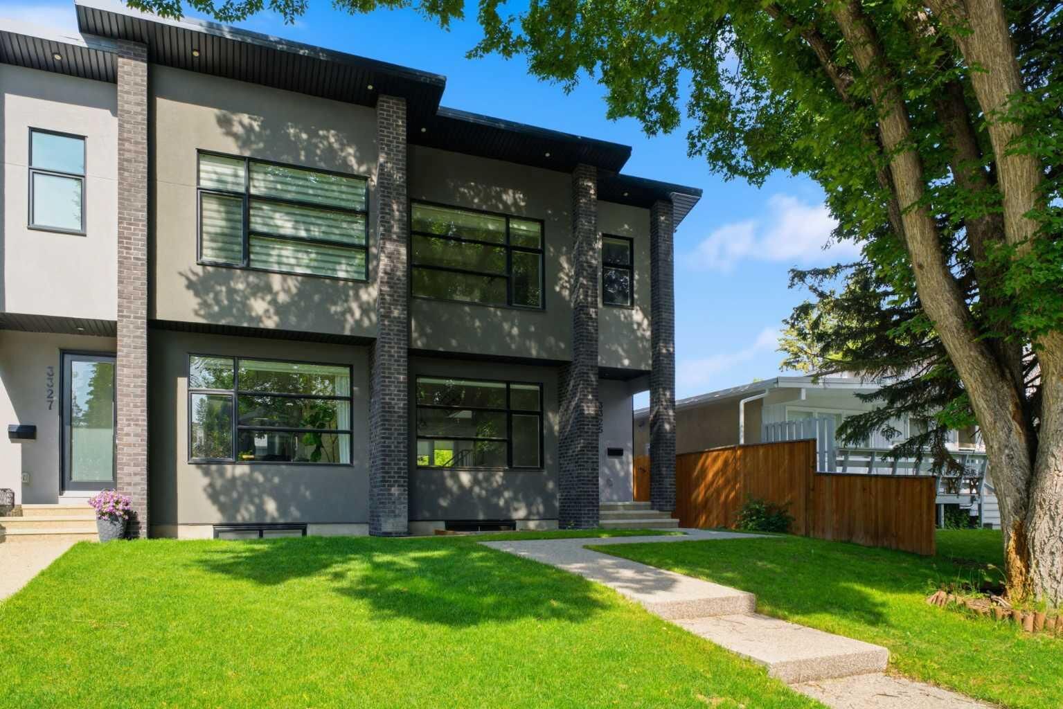 Property Photo:  3325 42 Street SW  AB T3E 3M5 
