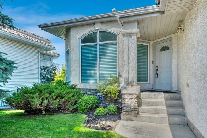 Property Photo:  12739 Douglasview Boulevard SE  AB T2Z 2P3 
