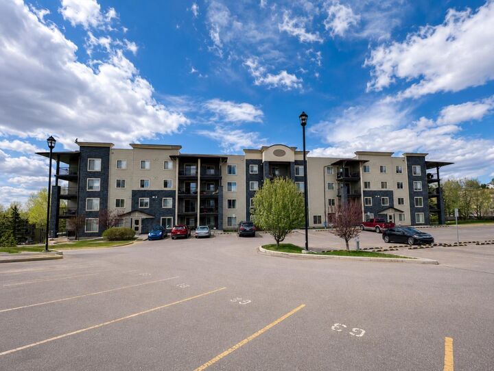 Property Photo: 625 Glenbow Drive 3108 AB T4C 0S9