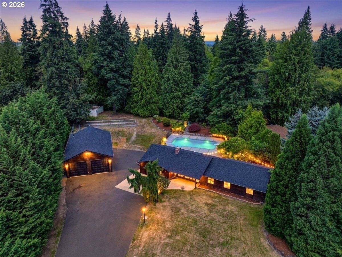 Property Photo: 4012 NE 110th St WA 98686