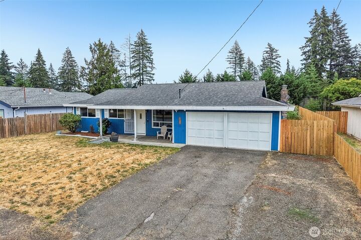 Property Photo: 17401 SE 264th Street WA 98042