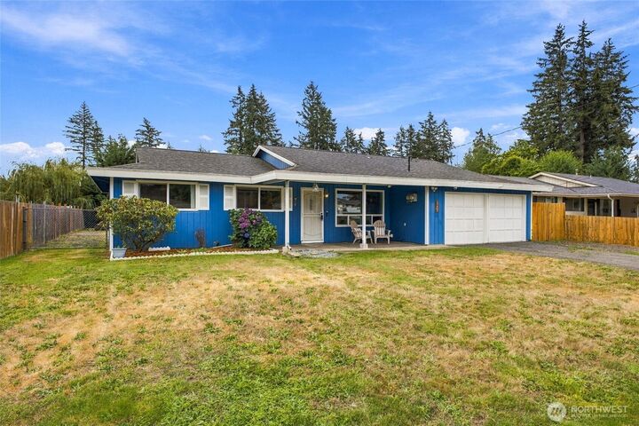 Property Photo: 17401 SE 264th Street WA 98042